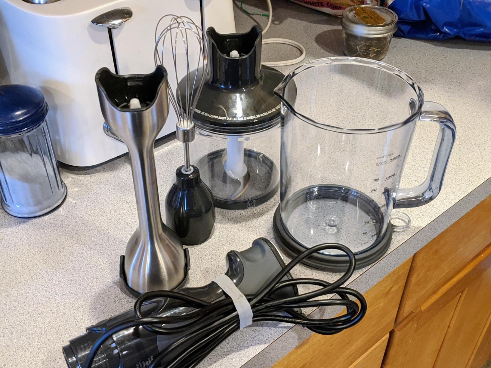 The Ultimate Guide to Finding a Good Immersion Blender for Your Kitchen